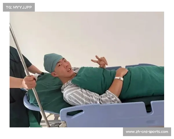 段昂君手术顺利完成恢复期训练 青岛后卫夏训面临进展困难 段昂君手术顺利完成恢复期训练 青岛后卫夏训面临进展困难