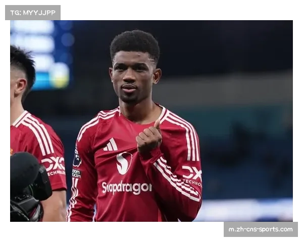 桑德兰战力大增 主帅称赞球员表现提升信心