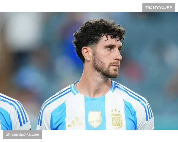 伯恩茅斯塞内西成英超长传最多非门将球员 战术价值凸显